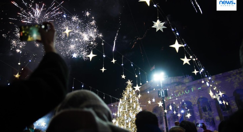 თბილისის მთავარი ნაძვის ხე რესპუბლიკის მოედანზე დაიდგმება