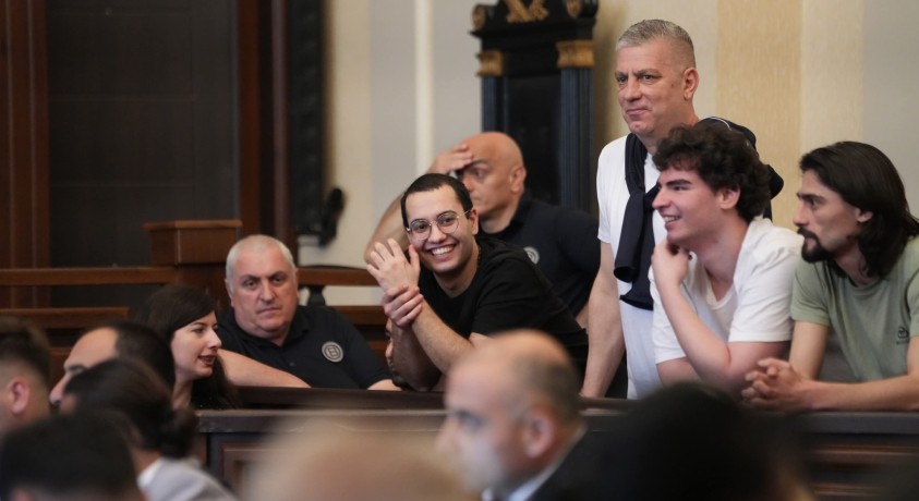 საპროტესტო აქციებისას დაკავებული 8 პირის საქმე სააპელაციო სასამართლომ განიხილა