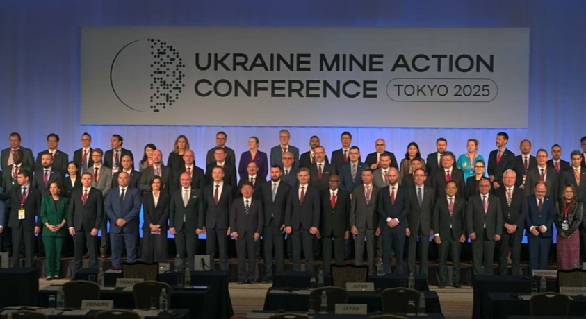 იაპონია უკრაინას ტერიტორიების განნაღმვის საუკეთესო ექსპერტული ცოდნის მიღებაში ეხმარება