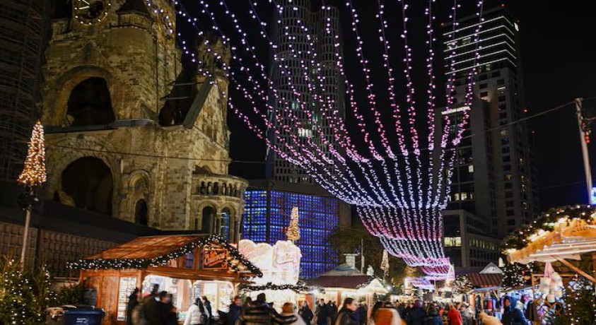 გერმანიაში ტრადიციული საშობაო ბაზრობა ოფიციალურად  გაიხსნა