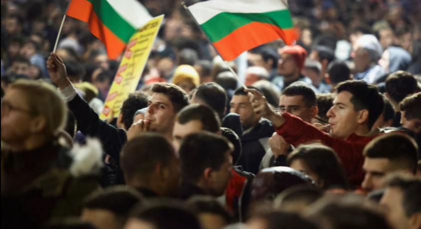 სოფიაში მრავალათასიანი საპროტესტო აქცია გაიმართა