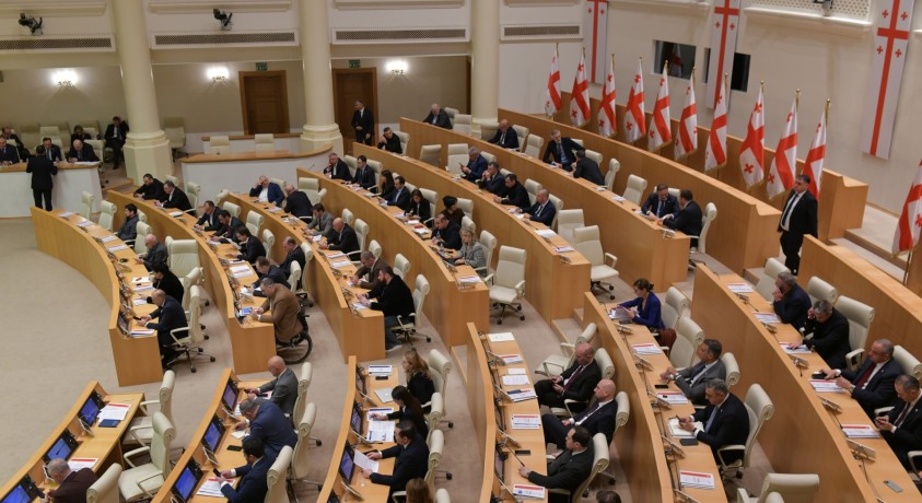 გახარიას პარტია პარლამენტში საგამოძიებო კომისიის შექმნას ითხოვს – „ქართული ოცნება“ უარზეა