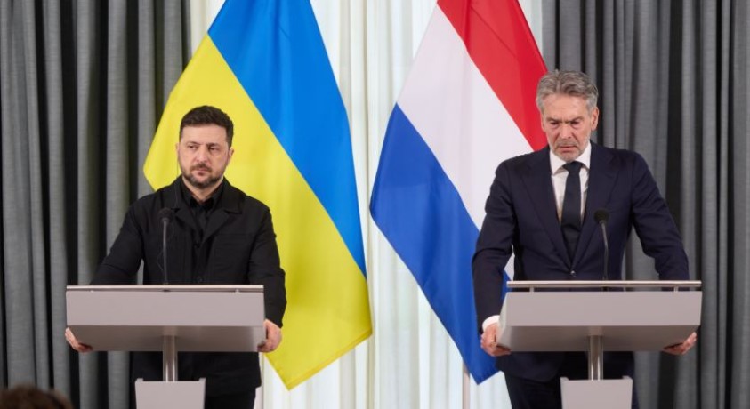 ვოლოდიმირ ზელენსკი ნიდერლანდებში პარტნიორებთან ერთად სამშვიდობო გეგმას განიხილავს