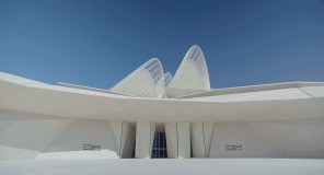 აბუ-დაბის ზაიიდის ეროვნული მუზეუმი არაბთა გაერთიანებული საამიროების 3000-წლოვან ისტორიას აცნობს მნახველებს