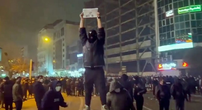 ირანი დასავლელ ელჩებს პროტესტისადმი მხარდაჭერის შეწყვეტისკენ მოუწოდებს