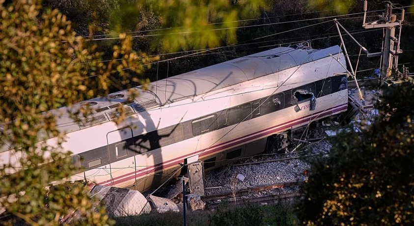 ესპანეთში სარკინიგზო კატასტროფის გამო სამდღიანი გლოვა გამოცხადდა