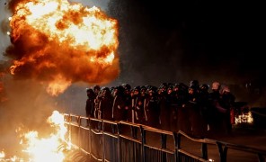 ალბანეთის ოპოზიცია და მოქალაქეთა ნაწილი მთავრობის გადადგომას მოითხოვს