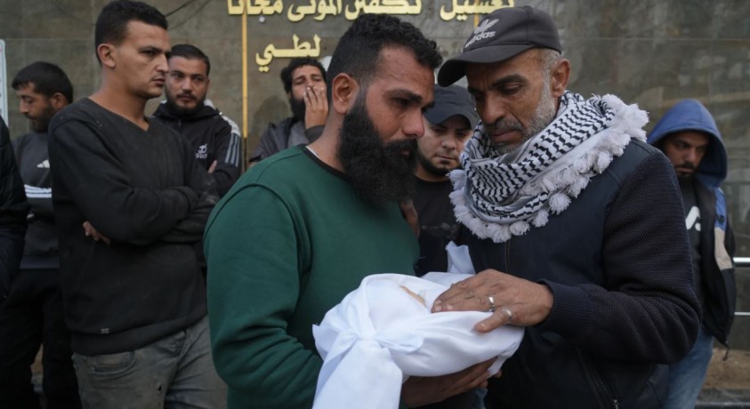 ისრაელმა ღაზის სექტორზე იერიშები მიიტანა