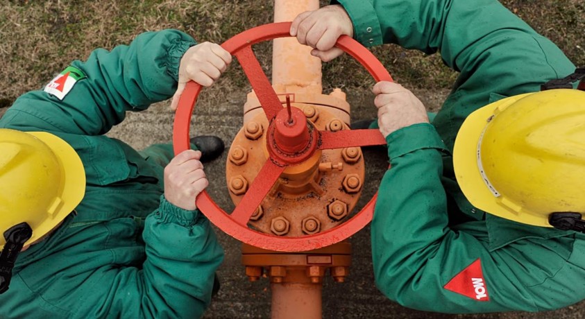 უნგრული მხარე აცხადებს, რომ უკრაინაში დიზელის ექსპორტის შეჩერებას შესაძლოა დამატებითი ზომებიც მოჰყვეს