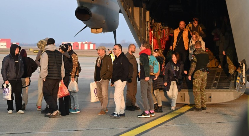 ახლო აღმოსავლეთის ქვეყნებიდან უცხო ქვეყნის მოქალაქეების ევაკუაცია მიმდინარეობს