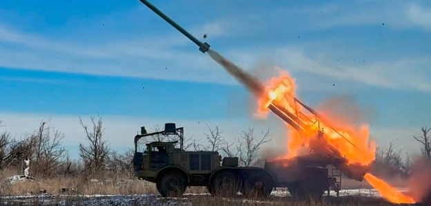 გასულ უქმეებზე რუსულმა ძალებმა იერიში მიიტანეს უკრაინის ქალაქებსა და რეგიონებზე