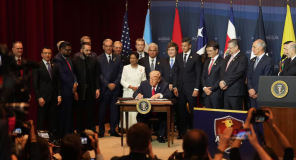 მაიამიში დონალდ ტრამპსა და რეგიონის 14 ქვეყნის ლიდერებს შორის შეხვედრა გაიმართა