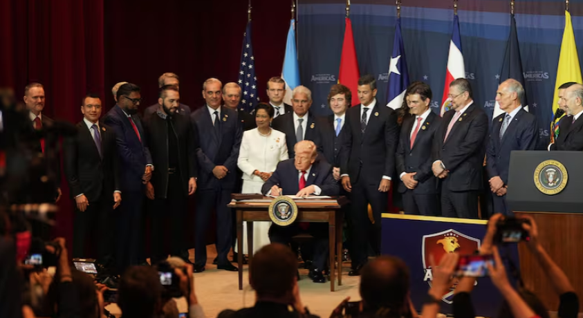 მაიამიში დონალდ ტრამპსა და რეგიონის 14 ქვეყნის ლიდერებს შორის შეხვედრა გაიმართა