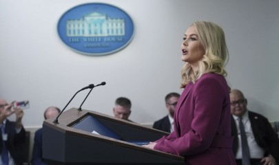 „პრეზიდენტი არაფერს იგონებს“ - თეთრის სახლის პრესსპიკერი მედიის კითხვებს პასუხობს