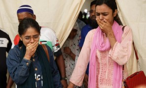 ბანგლადეშში, ბორანზე გადასვლისას ავტობუსი მდინარეში ჩავარდა