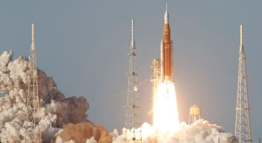 Artemis II გაეშვა - NASA-ს ასტრონავტები მთვარისკენ მიემართებიან