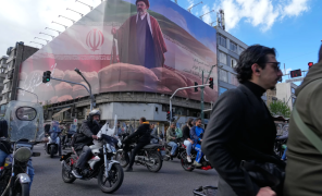 თეირანი მოჯთაბა ხამენეის განცხადებას ავრცელებს, დასავლური მედია კი მის უგონო მდგომარეობის შესახებ წერს