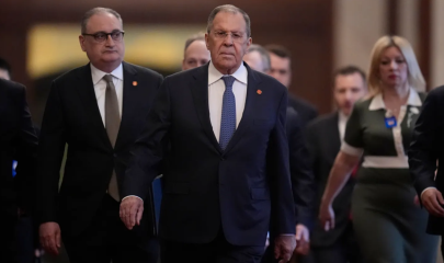 რუსეთის საგარეო საქმეთა მინისტრი სერგეი ლავროვი ჩინეთის პრეზიდენტს სი ძინპის შეხვდა