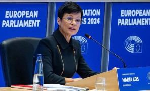 ევროკომისია სერბეთისთვის 1.5 მილიარდი ევროს ფინანსური პაკეტის შეჩერებას განიხილავს