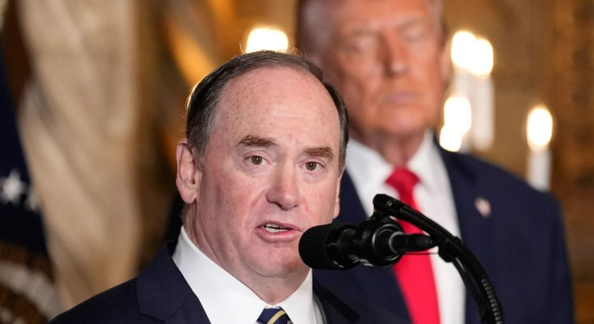 აშშ-ის სამხედრო-საზღვაო ძალების მდივანმა თანამდებობა დატოვა