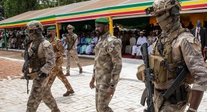 მალიში სეპარატისტებმა თავდაცვის მინისტრი მოკლეს და ქალაქების აღება დაიწყეს