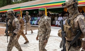 მალიში სეპარატისტებმა თავდაცვის მინისტრი მოკლეს და ქალაქების აღება დაიწყეს