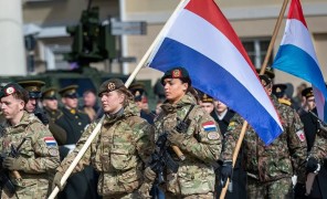 ნიდერლანდებს სამხედრო  კონტინგენტის 120 000-მდე გაზრდა სურს