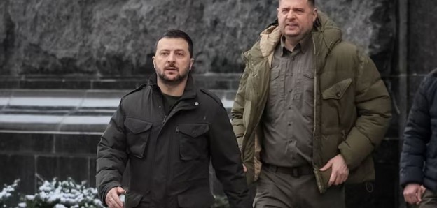 უკრაინის პრეზიდენტის ადმინისტრაციის ყოფილი უფროსი კორუფციაშია მხილებული