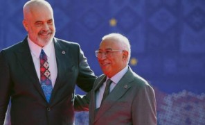 ევროპული საბჭოს პრეზიდენტის განაცხადებით, ევროკავშირში გაწევრებისთვის ალბანეთი სწორ გზაზე დგას