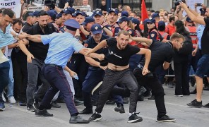 ალბანეთი ტრამპის სიძესთან დაკავშირებული კომპანიის სამშენებლო პროექტის წინააღმდეგია