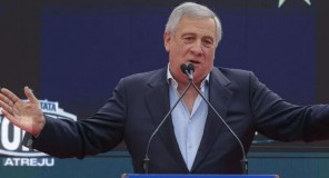 რუსეთმა ქვეყნიდან იტალიელი სამხედრო ატაშე გაიწვია