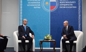 კიევში „ბრძნულსა და დროულს“ უწოდებენ ყაზახეთის პრეზიდენტის მოწოდებას უკრაინის ომის გაყინვასთან დაკავშირებით