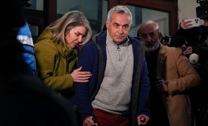 რუმინეთში დააკავეს ქვეყნის პრეზიდენტობის ყოფილი კანდიდატი