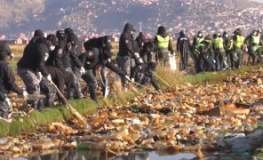 ტბის გასუფთავება – ბოლივია