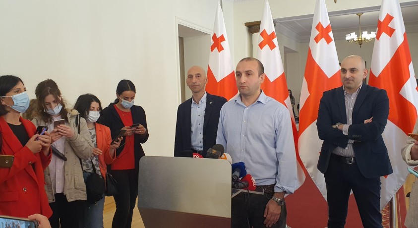 „გირჩმა“ შარლ მიშელის მიერ შეთავაზებულ ახალ წინადადებას ხელი მოაწერა