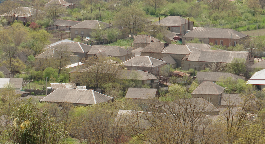 საზღვარი აღდგომაზე გადის