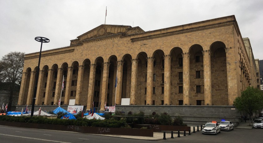სადავო კანონპროექტი – გამკაცრებული ადმინისტრაციული სახდელი და ჯარიმები