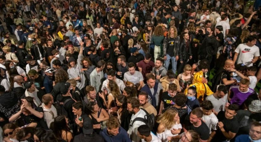 ევროპის რამდენიმე ქვეყანაში კორონავირუსის გავრცელების წინააღმდეგ დაწესებული შეზღუდვები გაუქმდა