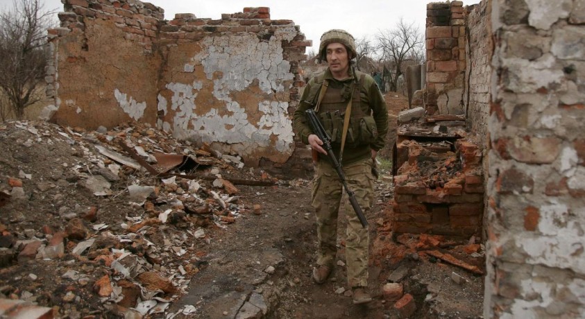 უკრაინული „ეროვნული სამხედრო კორპუსი“ მოხალისეების სამხედრო წვრთნებს ატარებს