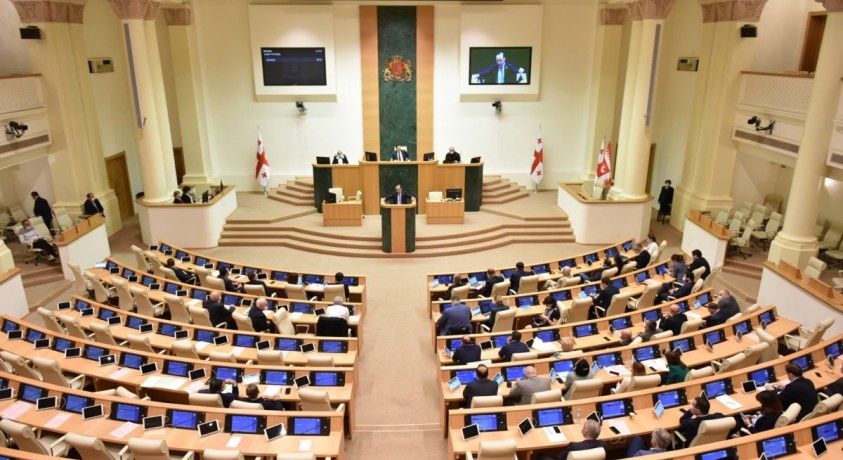 პარლამენტს 2019 წლის 19-21 ივნისის საქმეზე ამნისტიის შესახებ ორი კანონპროექტი წარედგინება