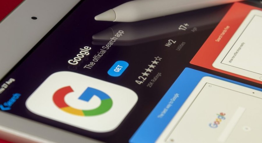 კომპანია Apple-ი მუშაობს საძიებო სისტემაზე, რომელიც Google-ს კონკურენციას  გაუწევს