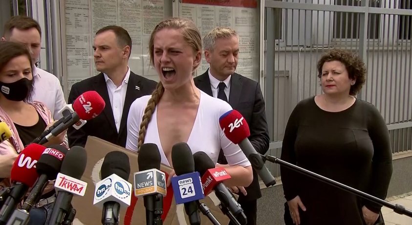 ბელარუსში აქტივისტი ვიტოლდ აშუროკი დაკრძალეს