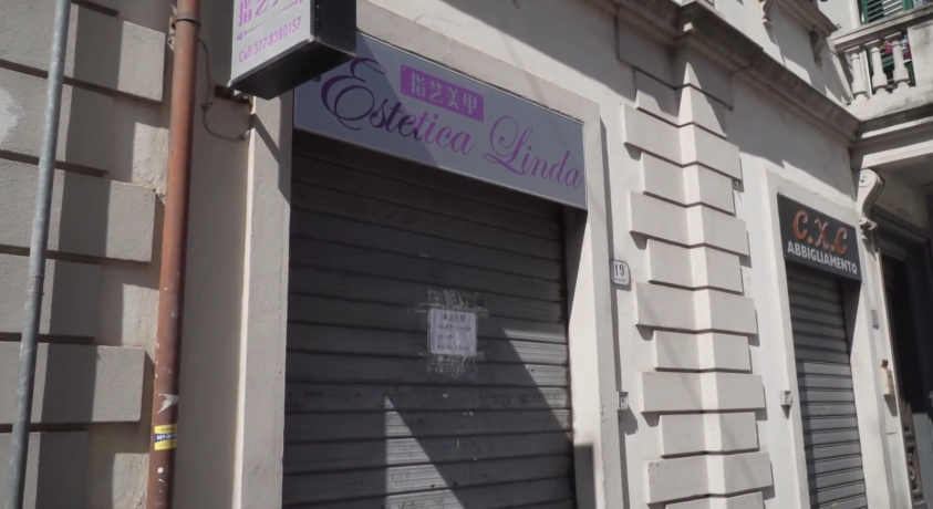 ჩინელები იტალიის ქალაქ პრატოს ტოვებენ