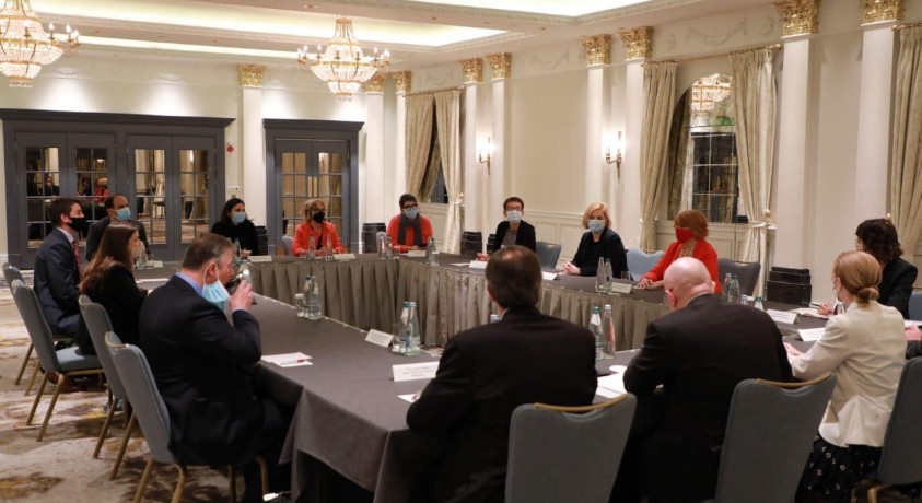 ოფიციალური ვიზიტი