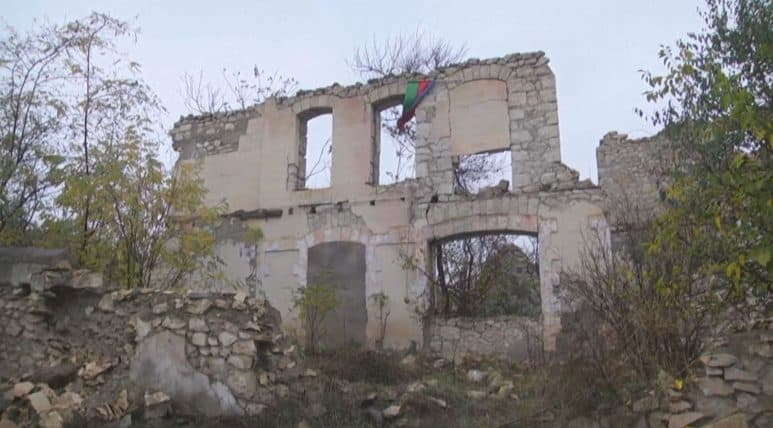 სომხები მთიან ყარაბაღს ტოვებენ