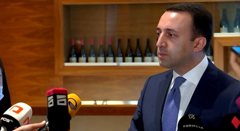 სიტყვიერი დაპირისპირება ჟურნალისტებსა და პრემიერ-მინისტრს შორის