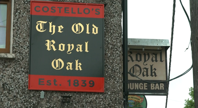 ირლანდიაში ბარებისა და რესტორნების შიდა სივრცეები იხსნება