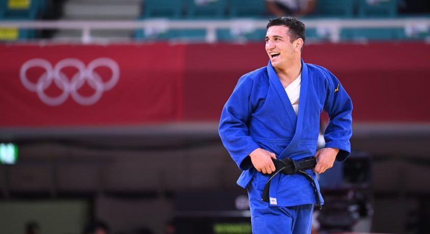 პირველი ოქრო ტოკიოდან –  ლაშა ბექაური ოლიმპიური ჩემპიონია