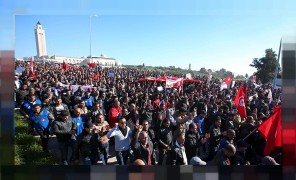 ტუნისში ეკონომიკური და პოლიტიკური კრიზისია