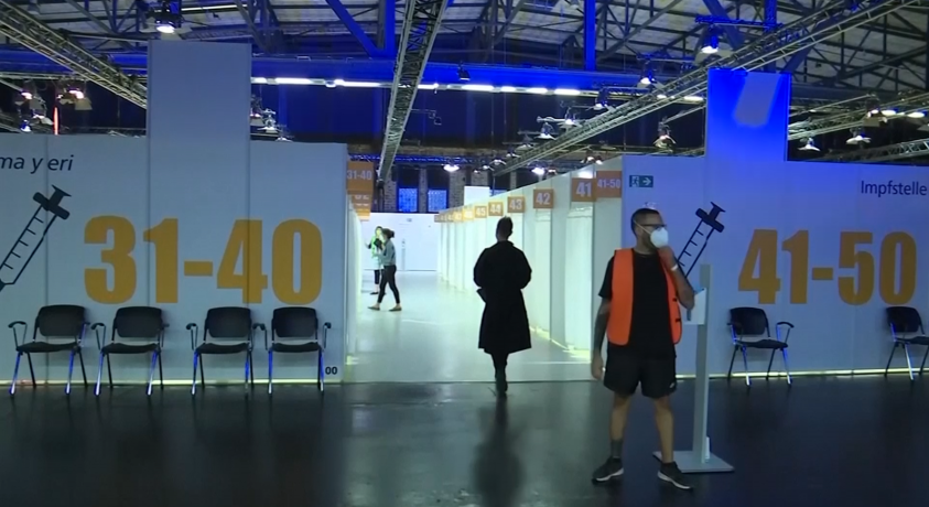 ბერლინში ღამის კლუბი ამცრელ პუნქტად გადაკეთდა